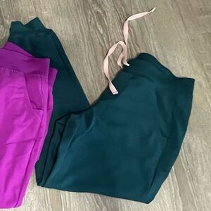 Figs scrub pants, Zamora joggers